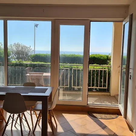 Bellevue Ff Apartman